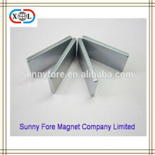 L20W8H3 flat magnets neodymium with zinc coating